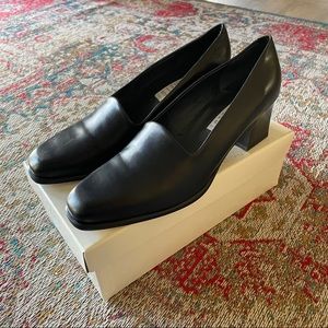 Never worn vintage designer heeled loafers
